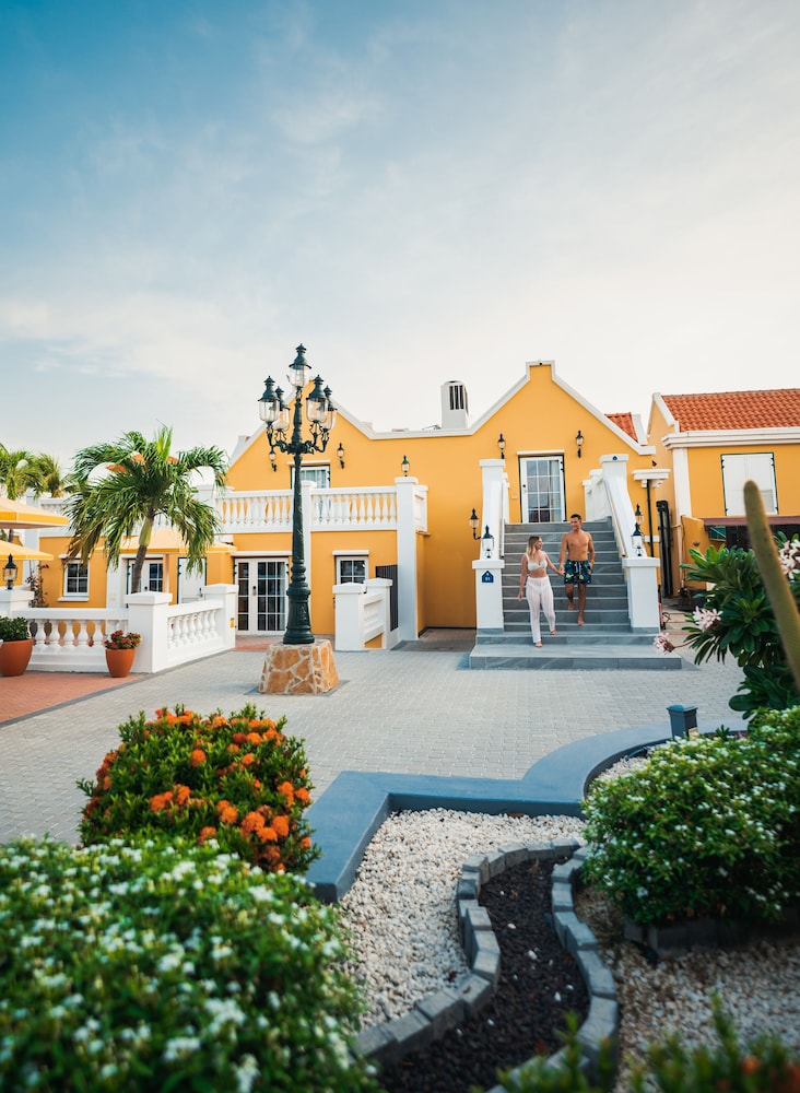 Amsterdam Manor Beach Resort — Hotel building in Noord, Aruba