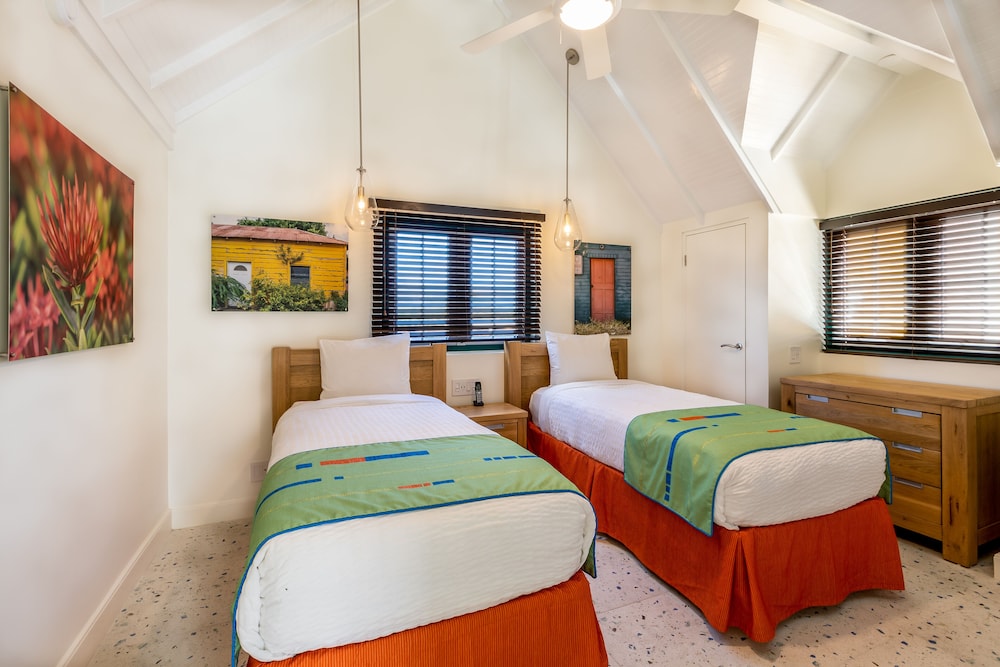 Amsterdam Manor Beach Resort — Hotel rooms in Noord, Aruba