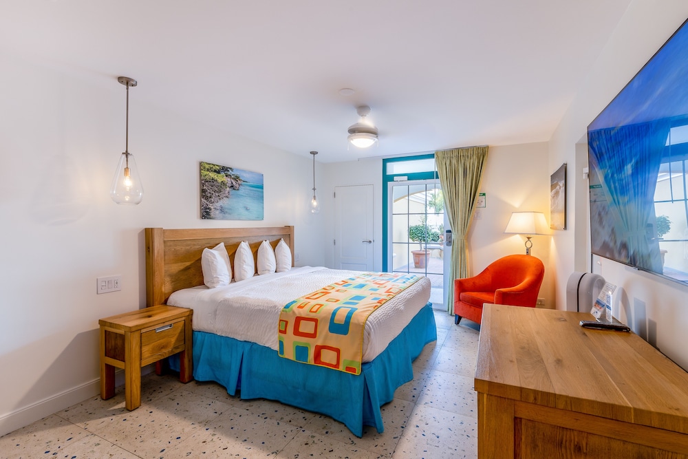 Amsterdam Manor Beach Resort — Hotel rooms in Noord, Aruba