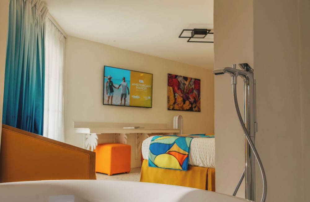 Amsterdam Manor Beach Resort — Hotel rooms in Noord, Aruba