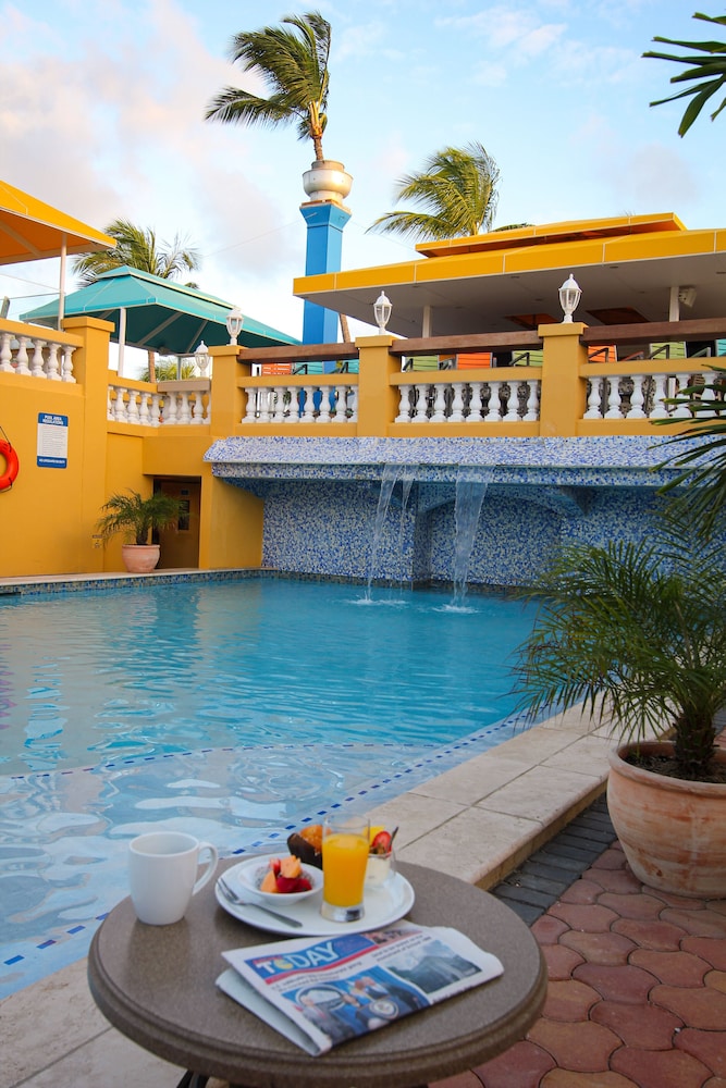 Amsterdam Manor Beach Resort — Swimming pool in Noord, Aruba