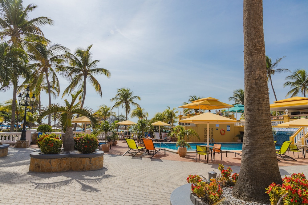 Amsterdam Manor Beach Resort — Swimming pool in Noord, Aruba