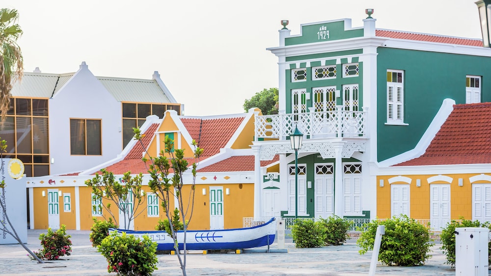Amsterdam Manor Beach Resort — Attractions in the area in Noord, Aruba