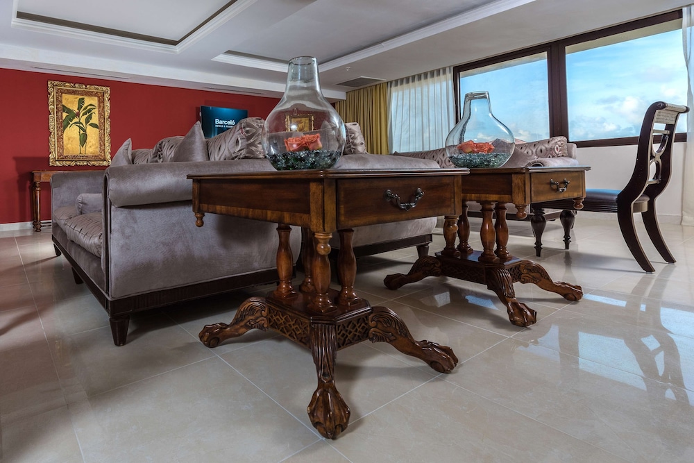 Barceló Aruba - All Inclusive — Hotel rooms in Noord, Aruba
