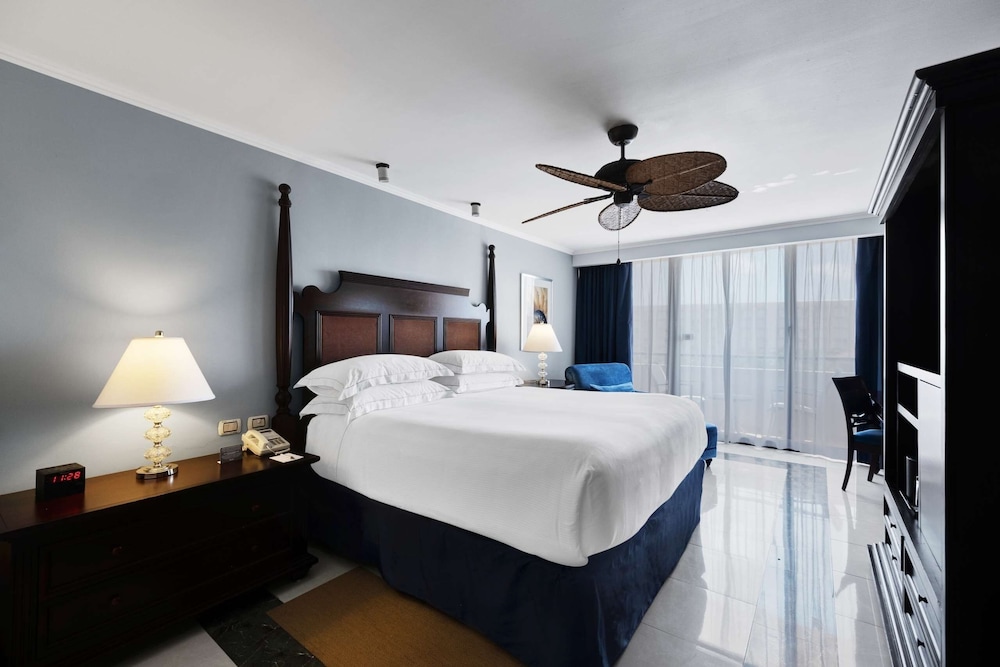 Barceló Aruba - All Inclusive — Hotel rooms in Noord, Aruba