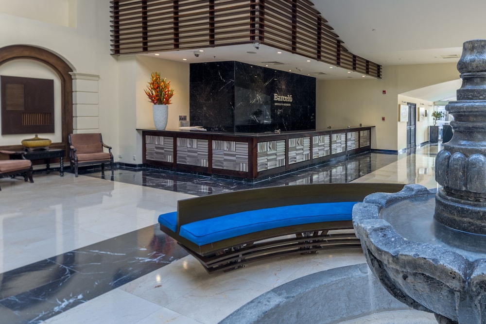 Barceló Aruba - All Inclusive — Hotel building in Noord, Aruba
