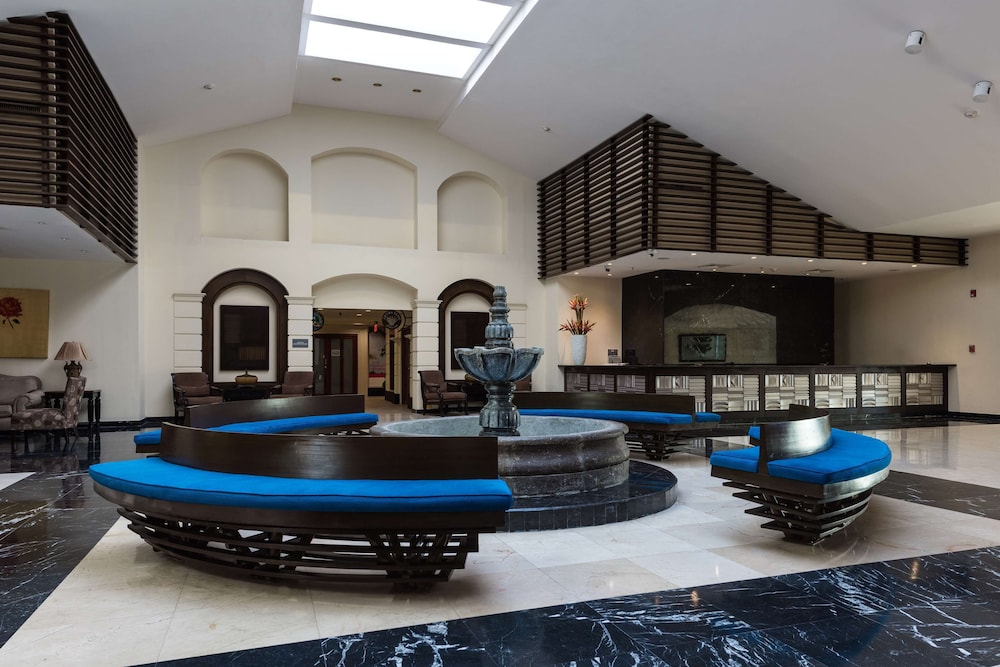 Barceló Aruba - All Inclusive — Hotel building in Noord, Aruba