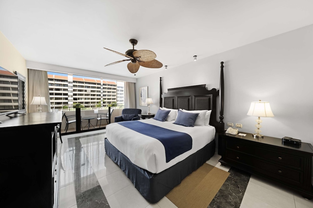 Barceló Aruba - All Inclusive — Hotel rooms in Noord, Aruba