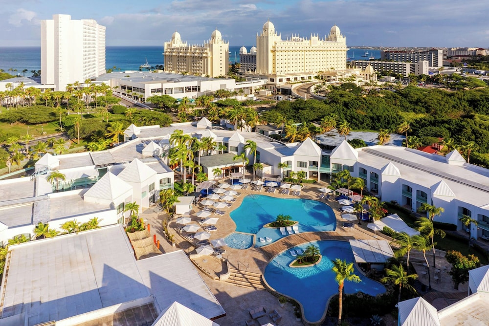 Courtyard by Marriott Aruba Resort — Swimming pool in Noord, Aruba