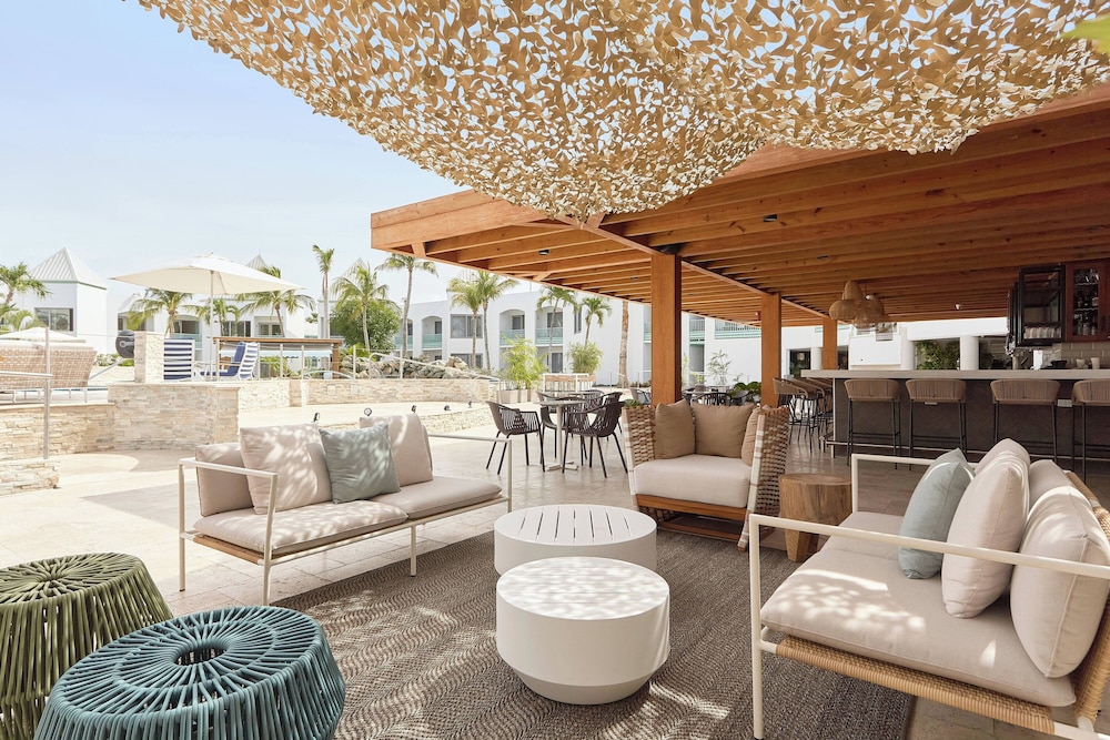 Courtyard by Marriott Aruba Resort — Restaurant & bars in Noord, Aruba