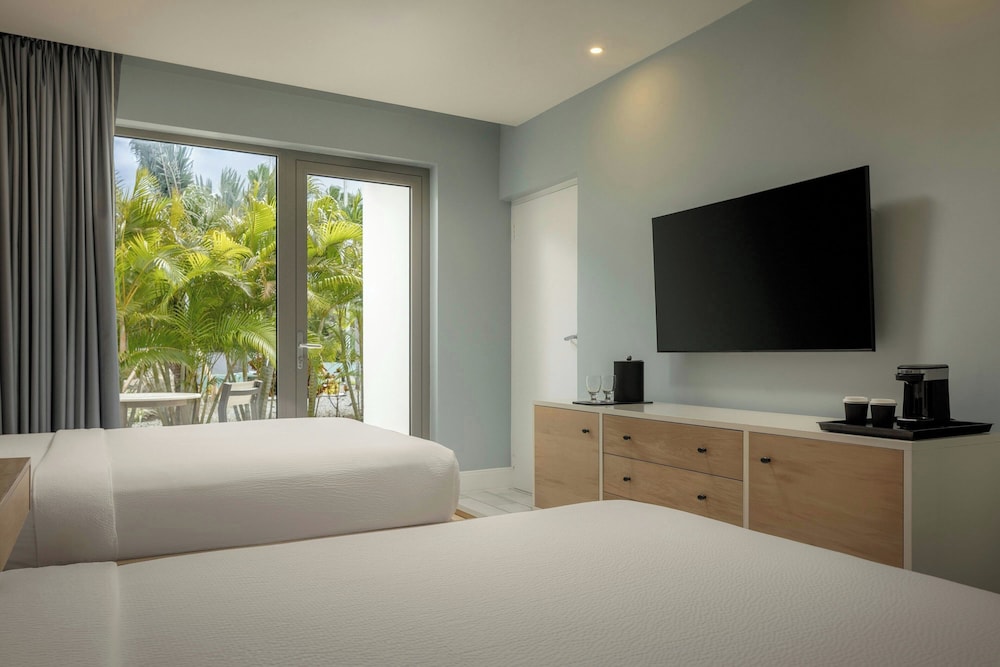 Courtyard by Marriott Aruba Resort — Hotel rooms in Noord, Aruba