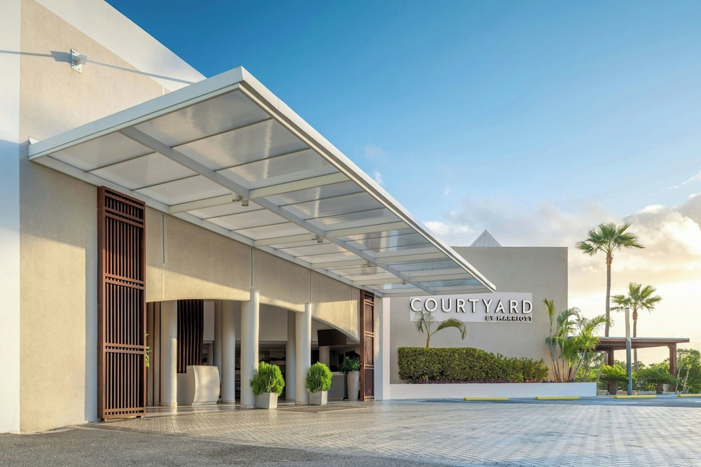 Courtyard by Marriott Aruba Resort — Hotel building in Noord, Aruba