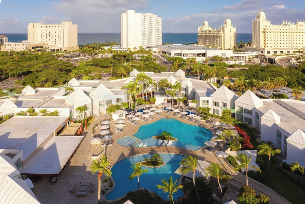 Courtyard by Marriott Aruba Resort — Swimming pool in Noord, Aruba