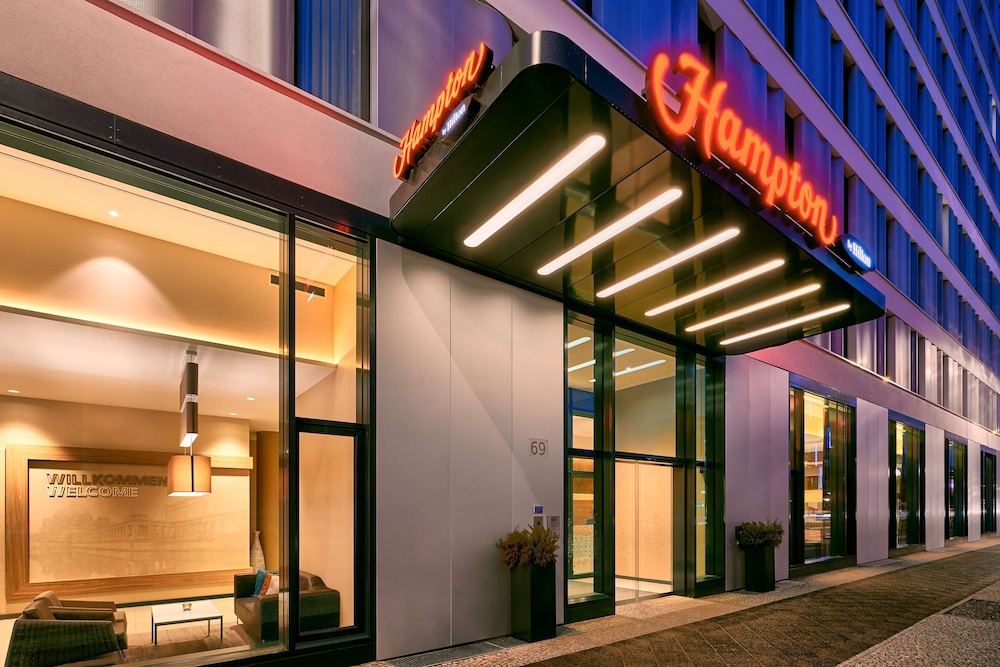 Hampton By Hilton Berlin City Centre Alexanderplatz — Hotel building in Berlin, Berlin