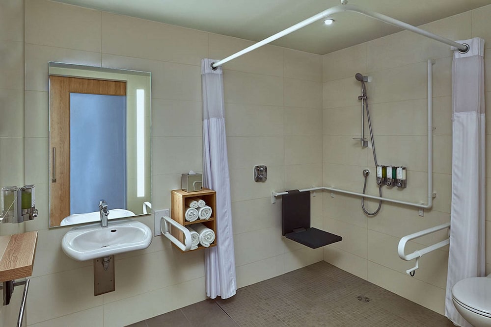 Hampton By Hilton Berlin City Centre Alexanderplatz — Hotel rooms in Berlin, Berlin