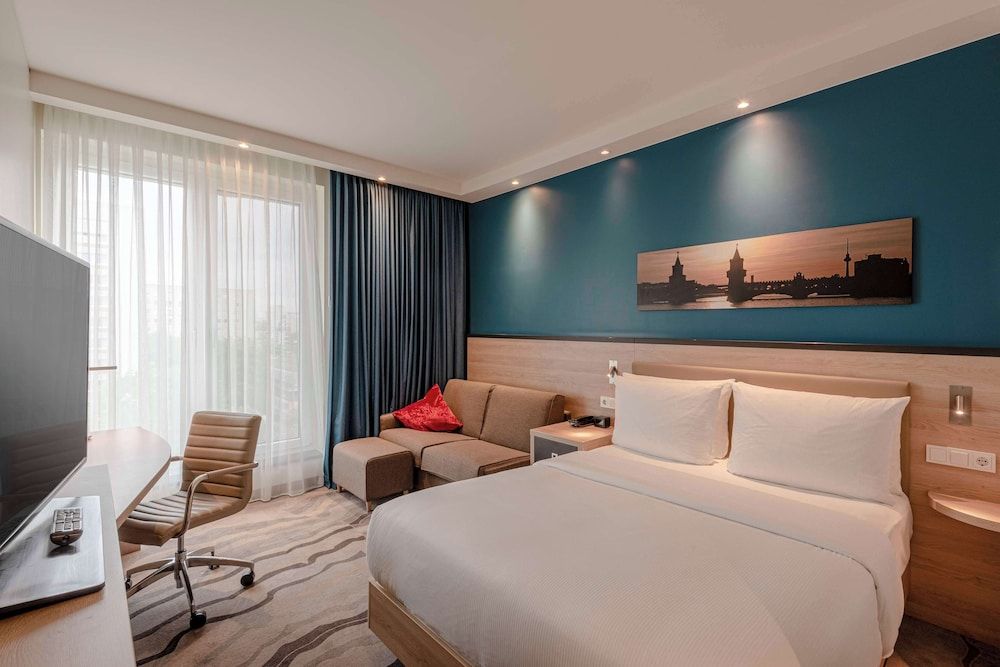 Hampton By Hilton Berlin City Centre Alexanderplatz image