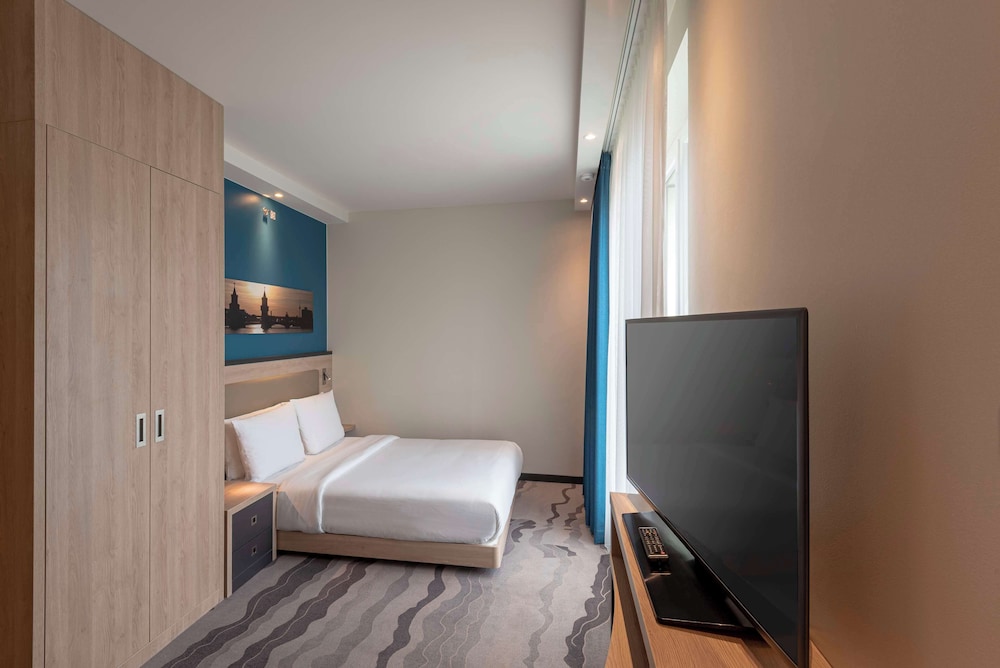 Hampton By Hilton Berlin City Centre Alexanderplatz — Hotel rooms in Berlin, Berlin