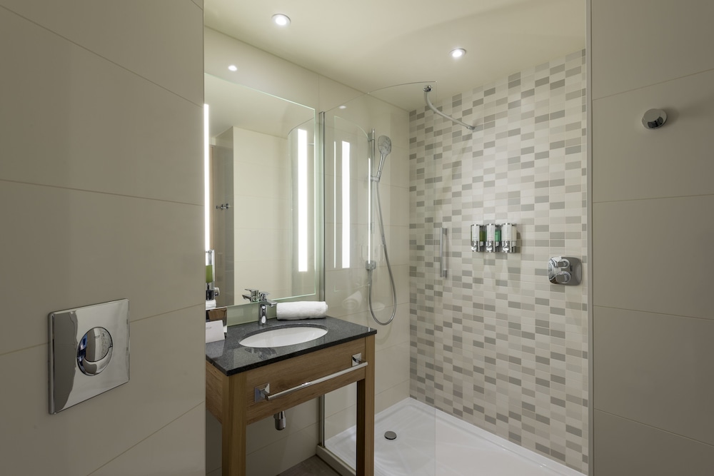 Hampton By Hilton Berlin City Centre Alexanderplatz — Hotel rooms in Berlin, Berlin