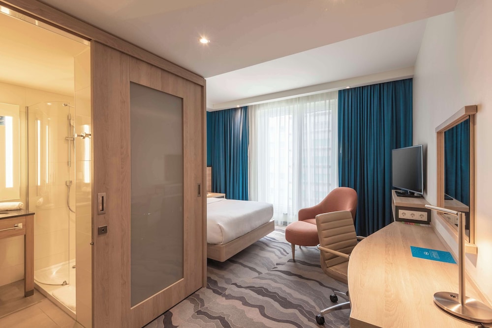 Hampton By Hilton Berlin City Centre Alexanderplatz — Hotel rooms in Berlin, Berlin