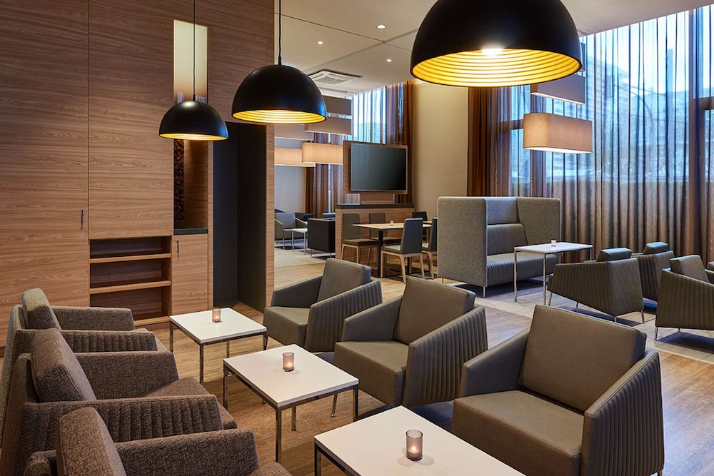 Hampton By Hilton Berlin City Centre Alexanderplatz — Restaurant & bars in Berlin, Berlin