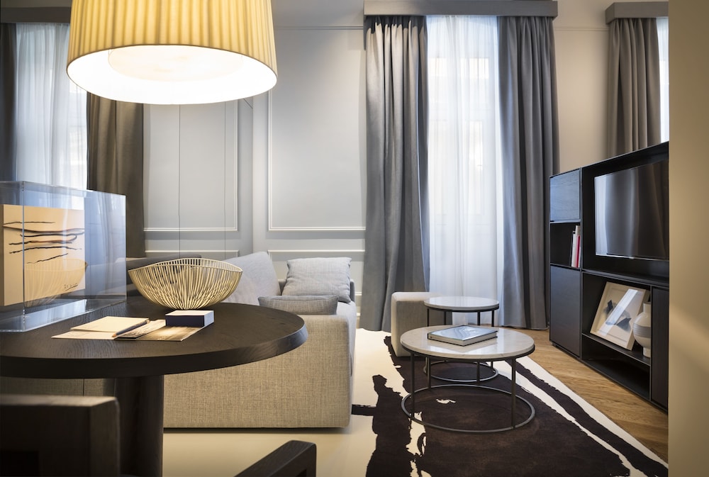 Adriatic Hotel by Maistra Collection — Hotel rooms in Rovinj, Istria
