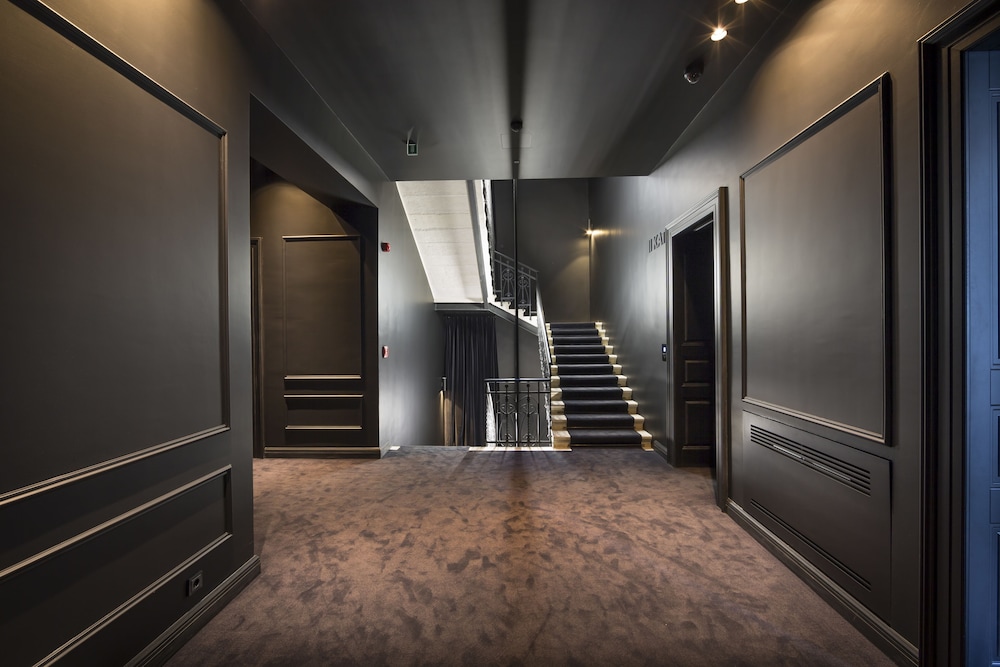 Adriatic Hotel by Maistra Collection — Hotel building in Rovinj, Istria
