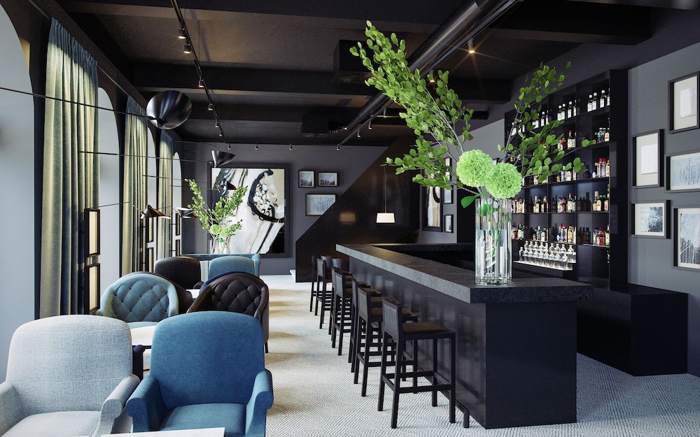 Adriatic Hotel by Maistra Collection — Restaurant & bars in Rovinj, Istria