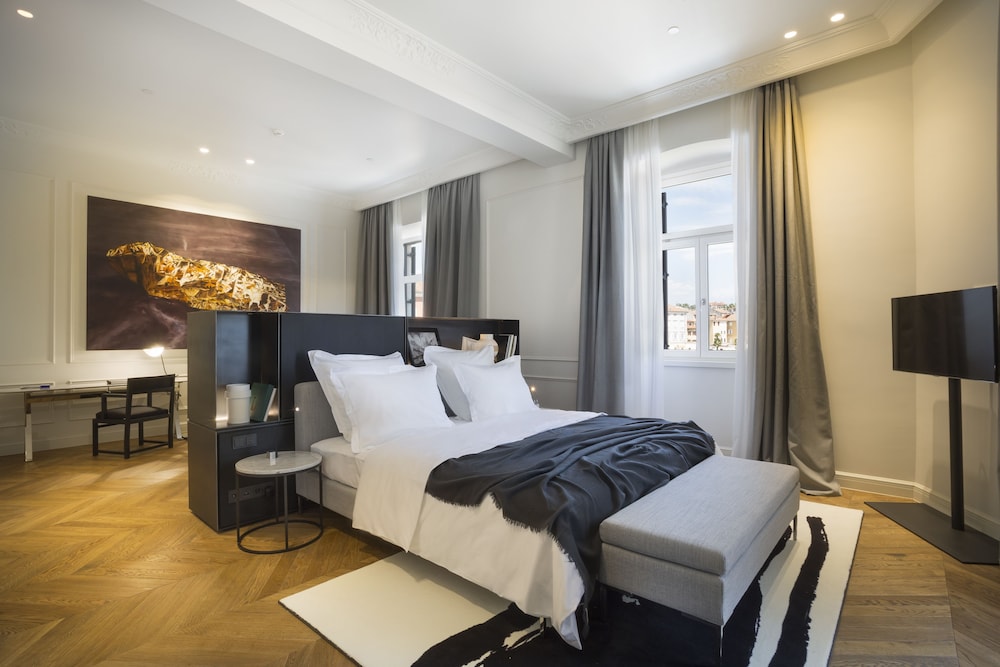Adriatic Hotel by Maistra Collection — Hotel rooms in Rovinj, Istria