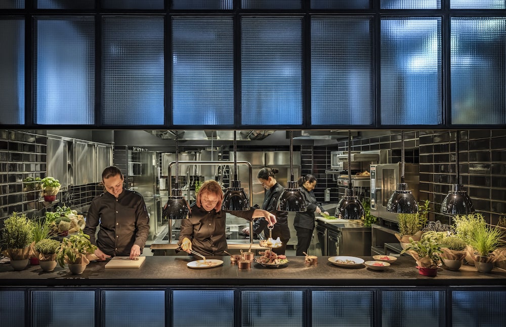 Adriatic Hotel by Maistra Collection — Restaurant & bars in Rovinj, Istria