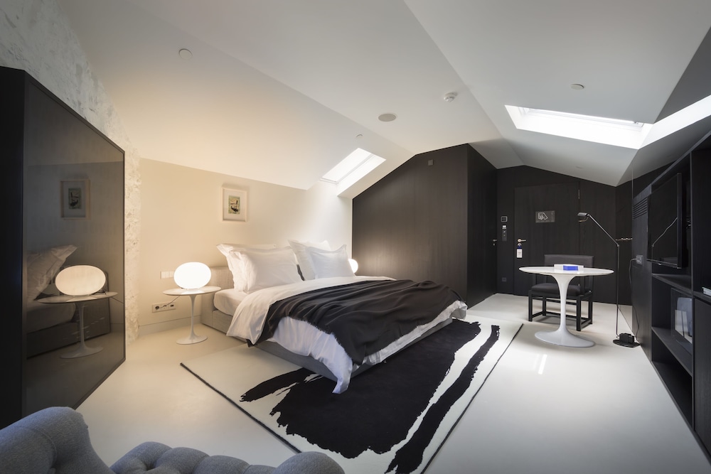 Adriatic Hotel by Maistra Collection — Hotel rooms in Rovinj, Istria