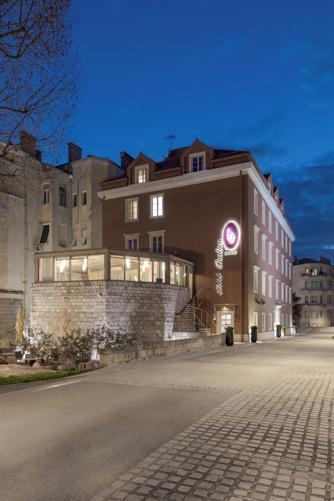 Heritage hotel Bastion - zdjęcie 4
