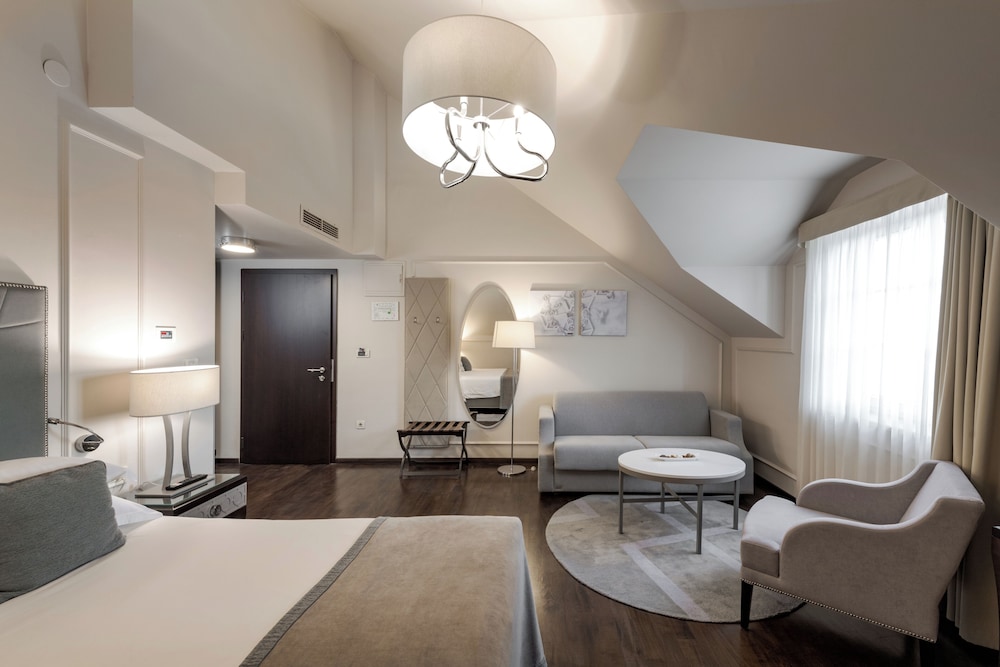 Heritage hotel Bastion — Hotel rooms in Zadar, Zadar