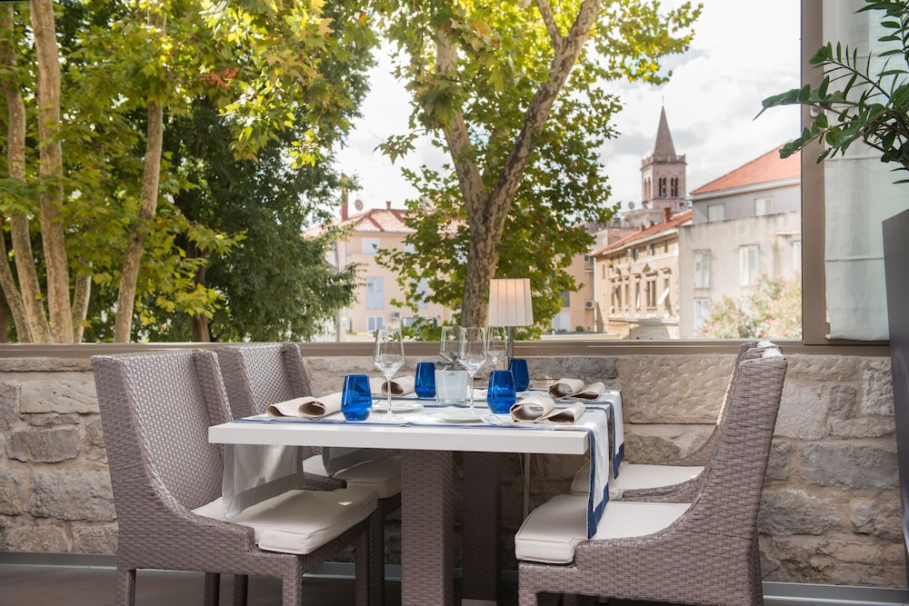 Heritage hotel Bastion — Restaurant & bars in Zadar, Zadar