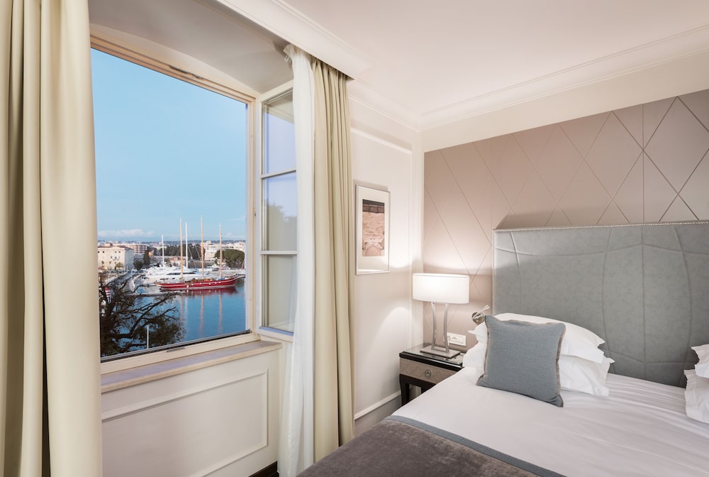 Heritage hotel Bastion — Hotel rooms in Zadar, Zadar