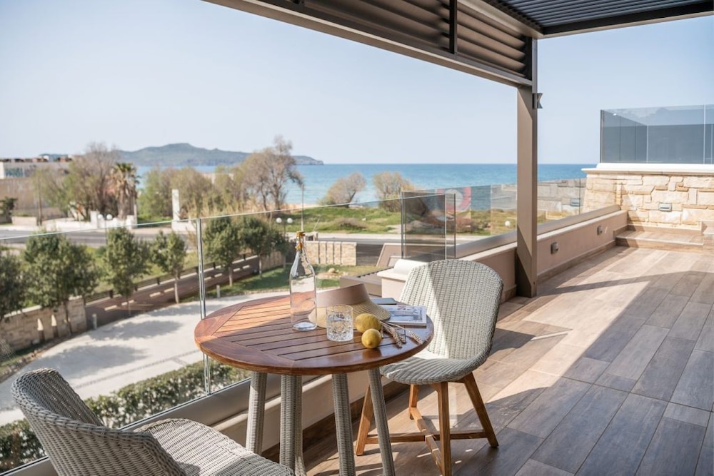 Cretan Dream Resort and Spa — Beach in Chania