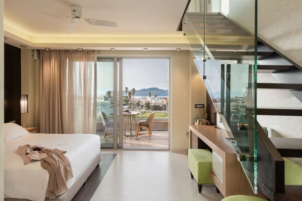 Cretan Dream Resort and Spa — Hotel rooms in Chania