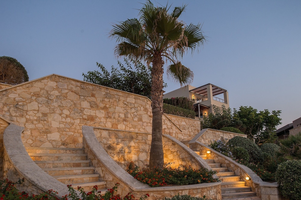 Cretan Dream Resort and Spa — Hotel building in Chania