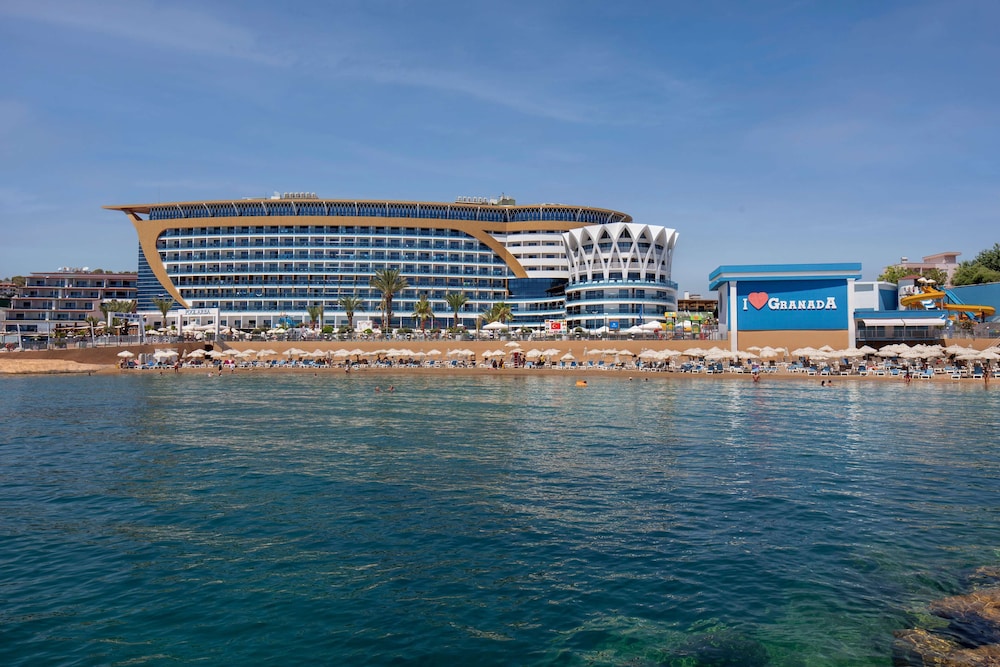 Granada Luxury Resort Okurcalar - All Inclusive — Beach in Okurcalar
