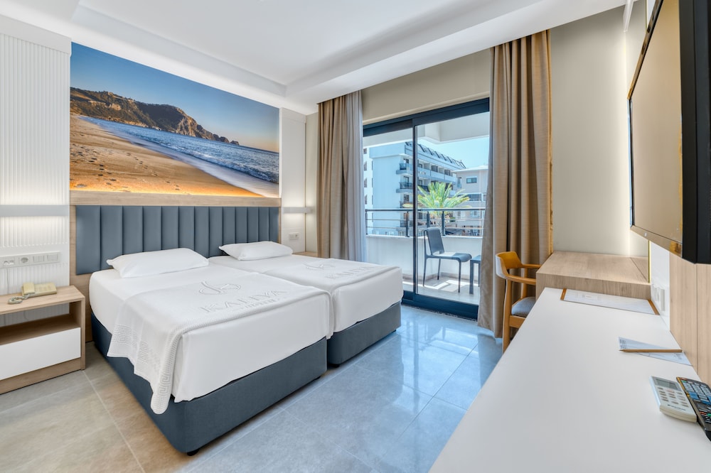 Kahya Hotel — Hotel rooms in Alanya