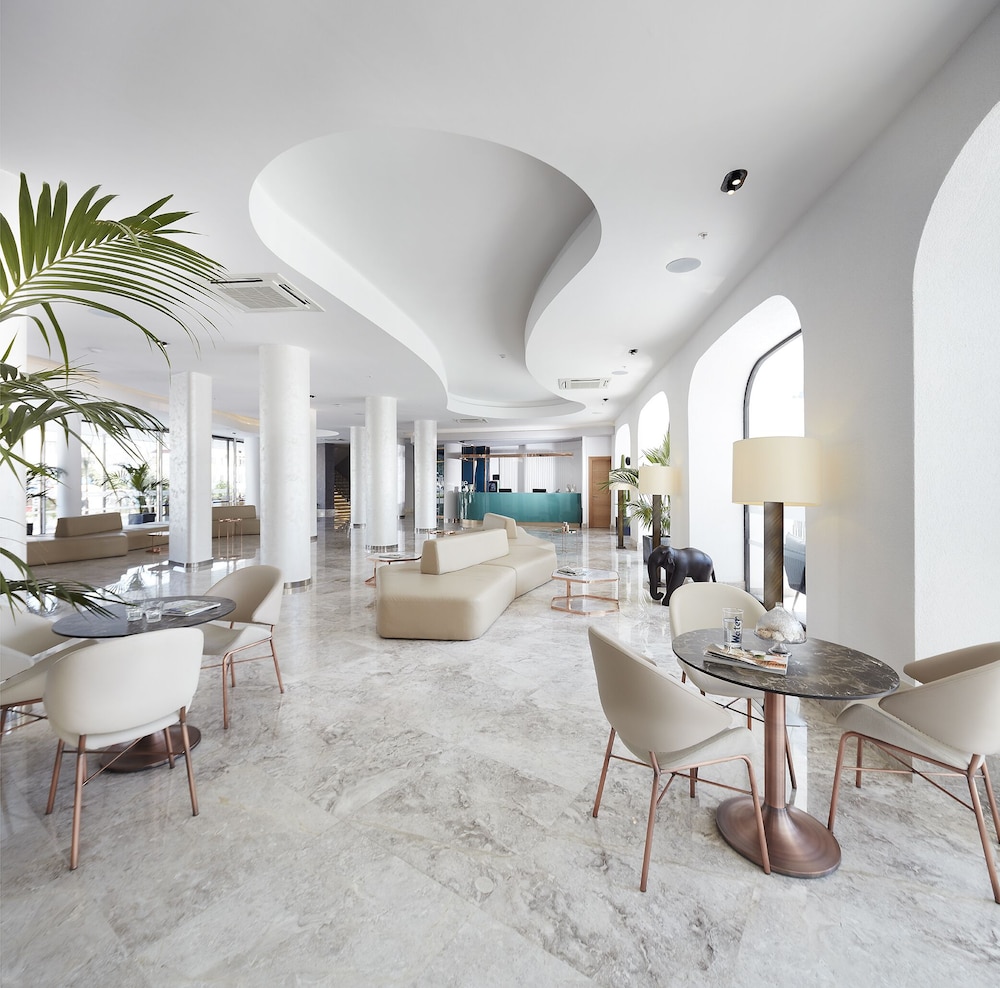 Lalila Blue Suites — Hotel building in Marmaris, Mugla