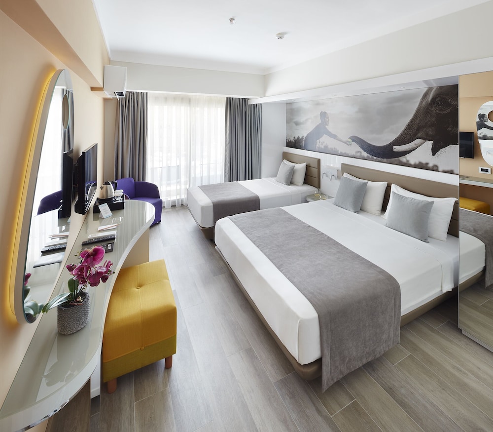 Lalila Blue Suites — Hotel rooms in Marmaris, Mugla