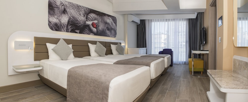 Lalila Blue Suites — Hotel rooms in Marmaris, Mugla