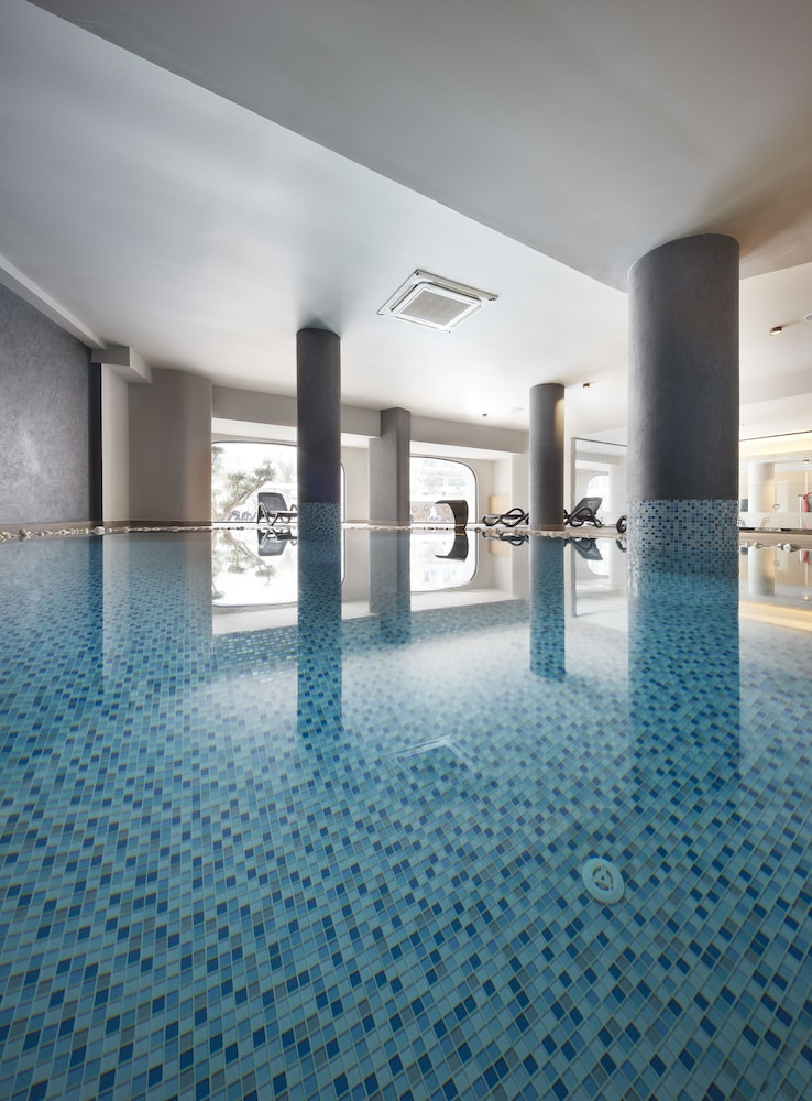 Lalila Blue Suites — Swimming pool in Marmaris, Mugla
