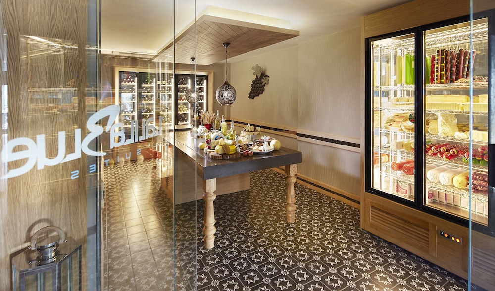 Lalila Blue Suites — Restaurant & bars in Marmaris, Mugla