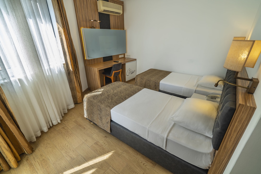 Kleopatra Celine Hotel — Hotel rooms in Alanya