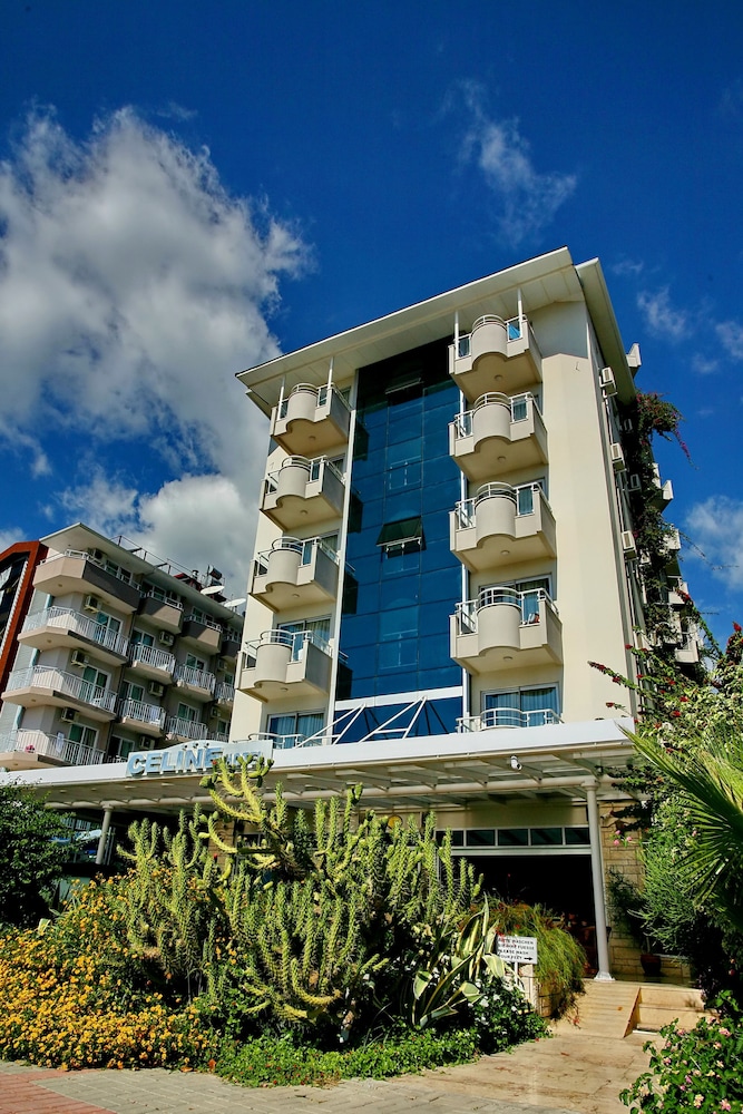Kleopatra Celine Hotel — Hotel building in Alanya