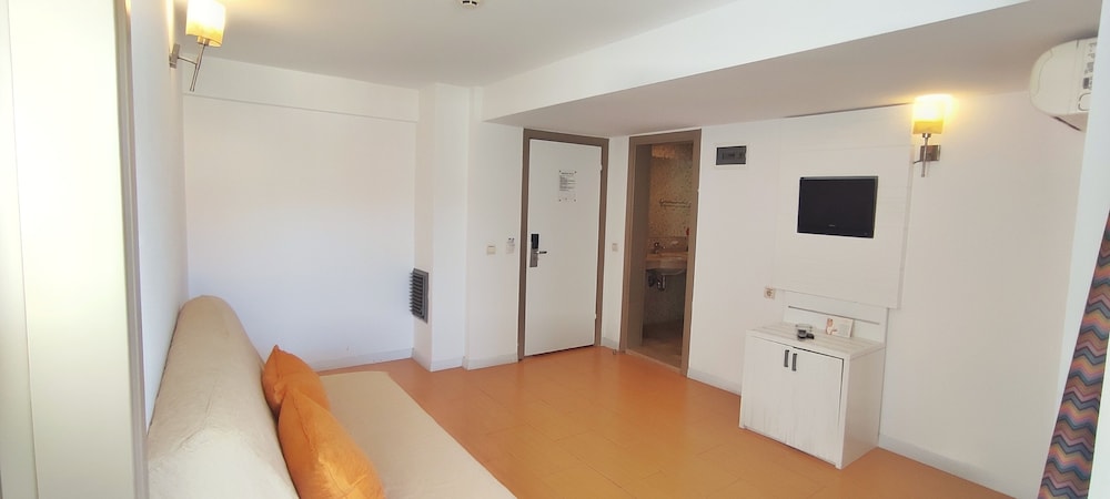 Mersoy Exclusive Hotel — Hotel rooms in İçmeler, Mugla