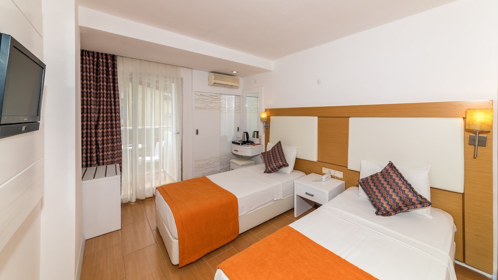 Mersoy Exclusive Hotel — Hotel rooms in İçmeler, Mugla