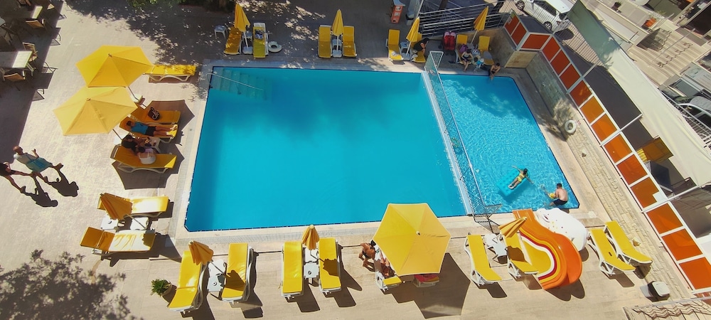 Mersoy Exclusive Hotel — Swimming pool in İçmeler, Mugla