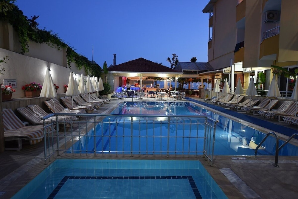 Muz Hotel - All Inclusive — Main photo in Alanya